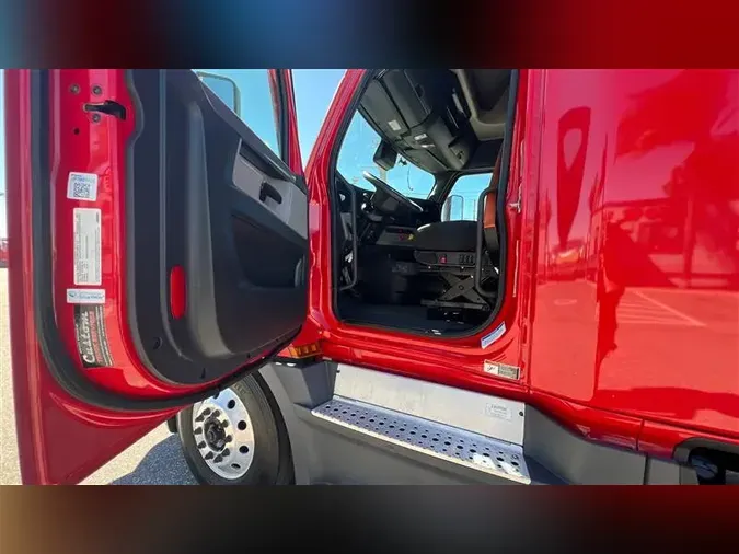 2022 FREIGHTLINER CA126c9cee4544f9b3809a1680322f5dcc00d