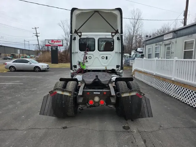 2019 FREIGHTLINER/MERCEDES CASCADIA 113c9ceef8af33878765c45dae5effb5e76