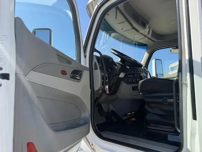 2019 Peterbilt 579c9d1442ced0051d36610086872cd3ccd