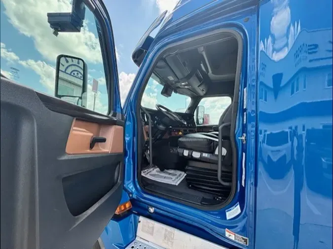 2022 Freightliner PT126SLP