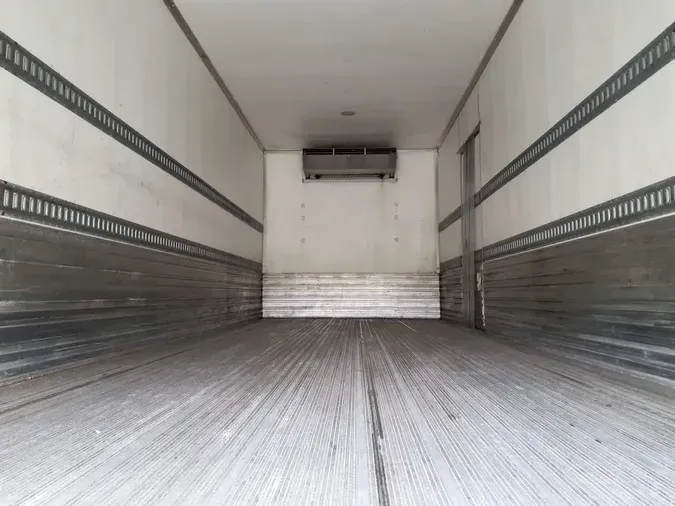 2020 FREIGHTLINER/MERCEDES M2 106
