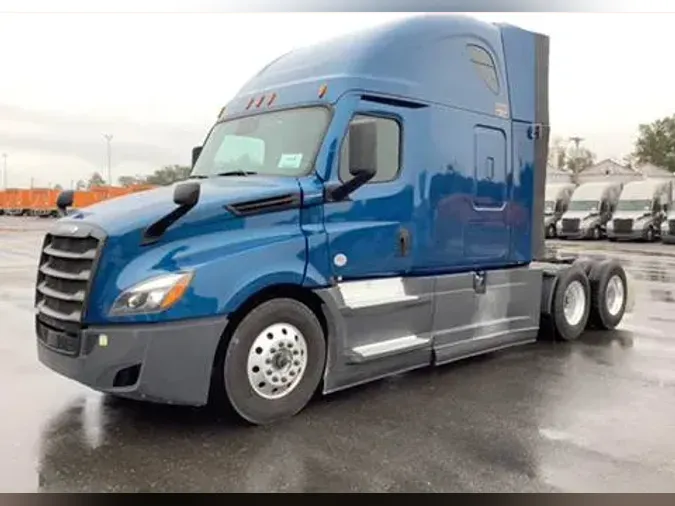 2022 Freightliner Cascadia