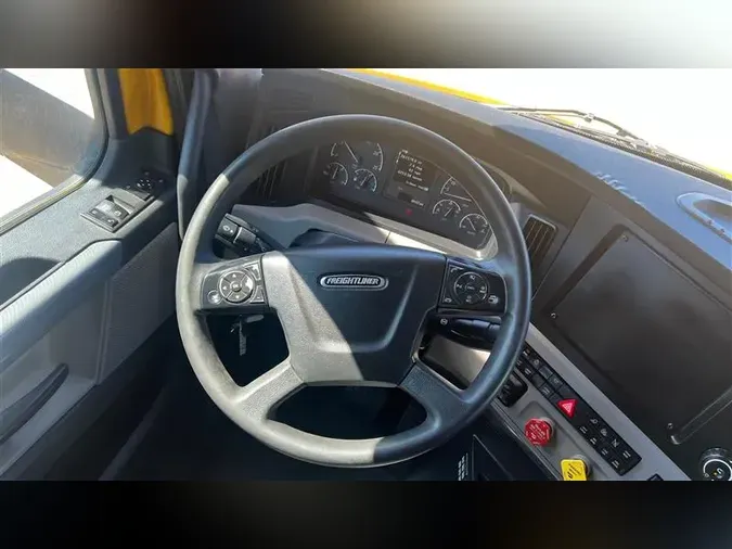 2020 FREIGHTLINER CA126