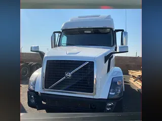 2018 Volvo VNL670