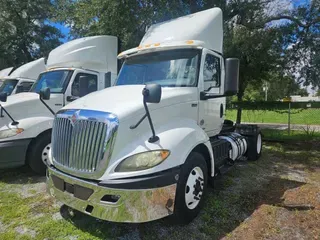 2020 NAVISTAR INTERNATIONAL RH613 DAYCAB S/A