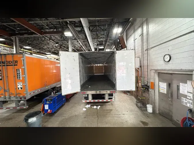 2014 Hyundai VC2530152-JS