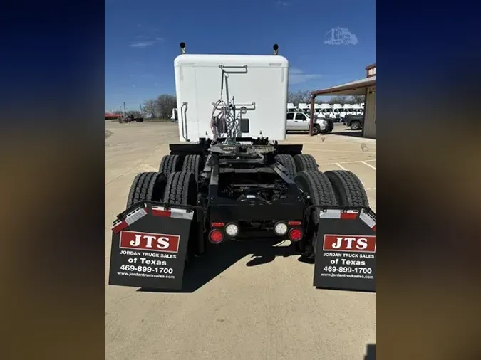 2019 PETERBILT 567