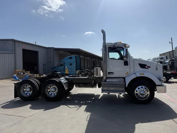 2020 Peterbilt 567