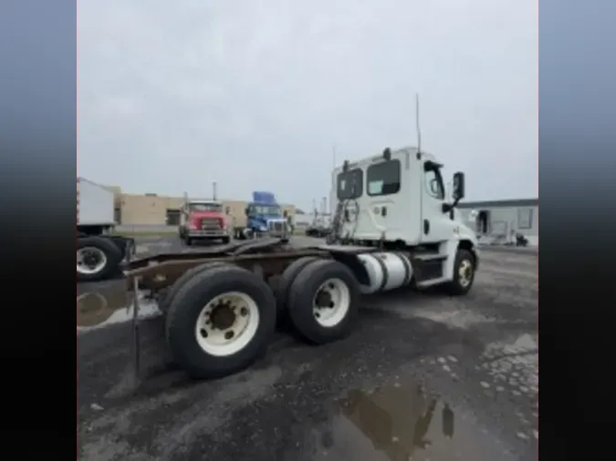 2018 FREIGHTLINER CASCADIA 125