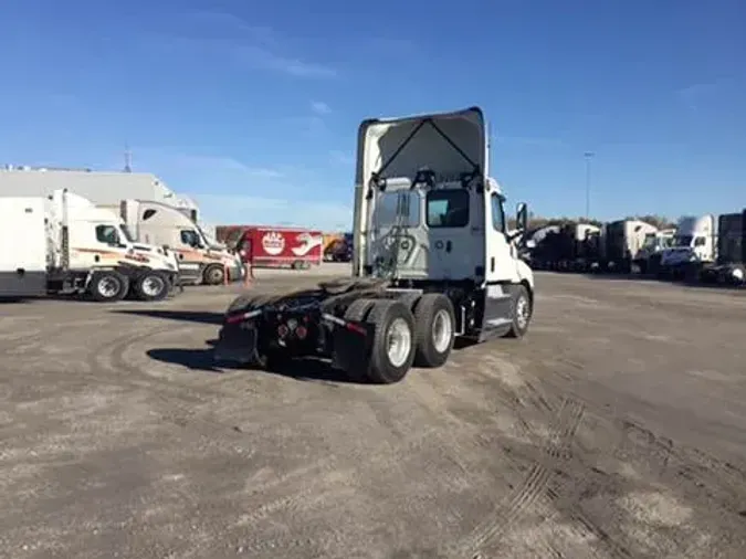 2019 Freightliner Cascadia