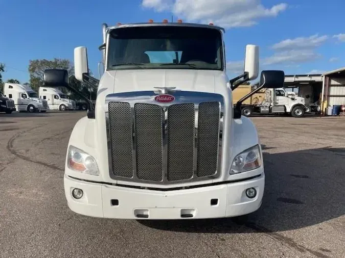 2019 Peterbilt 579