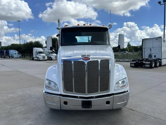 2018 Peterbilt 579