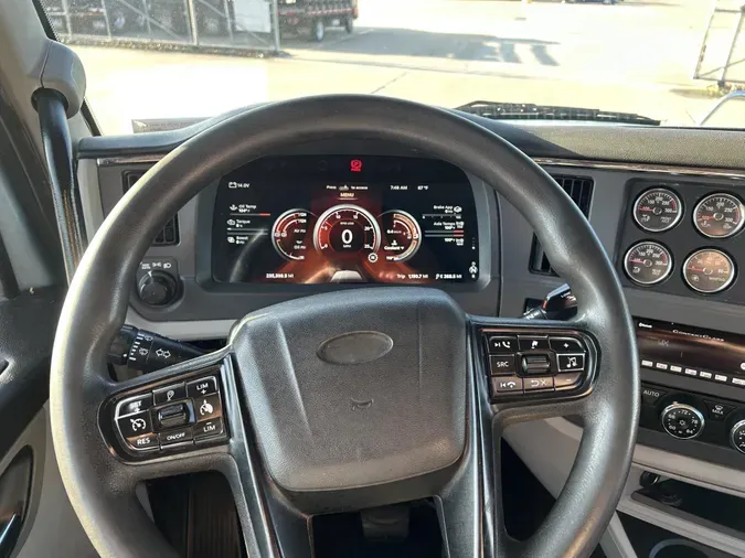 2022 Peterbilt 567