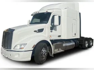 2020 Peterbilt 579