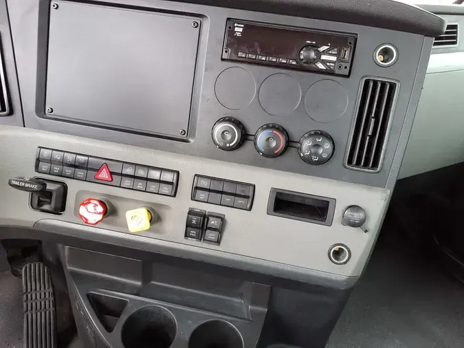 2021 FREIGHTLINER/MERCEDES CASCADIA PX11664ST