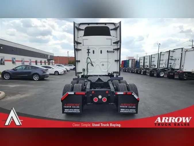2021 FREIGHTLINER CA116