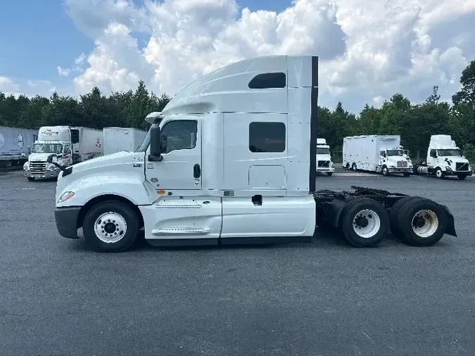 2019 International LT625