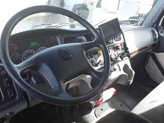 2018 FREIGHTLINER/MERCEDES M2 106ca1beb1cd288f8523990eaebe397a621