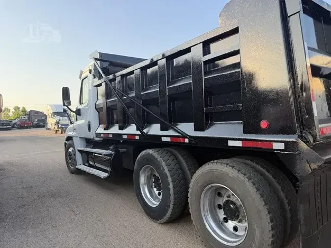 2015 FREIGHTLINER CASCADIA 125ca1daec38e14f66d2c1e016842d24fc2