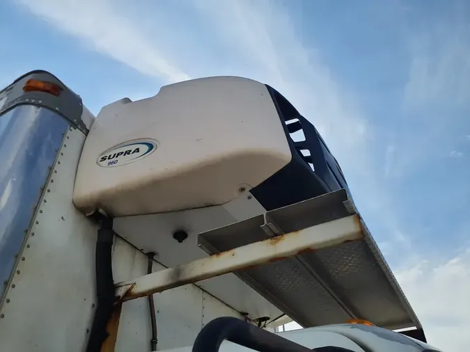 2016 FREIGHTLINER M2 106