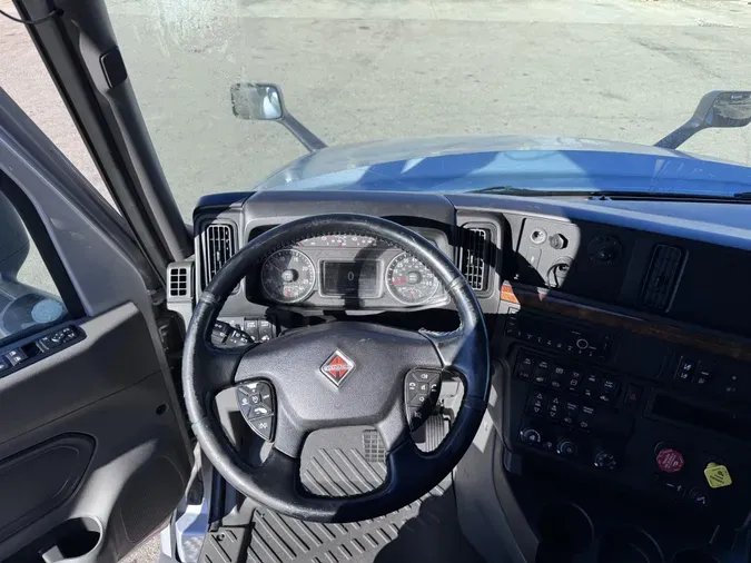 2022 International LT625ca2588c879a18ad788143e4bda8c9976