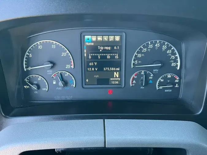 2022 Freightliner Cascadia