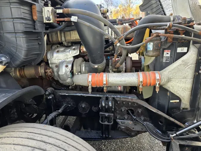 2019 FREIGHTLINER/MERCEDES CASCADIA 125ca2a3788b40796eb8557ac8873ca7a3c