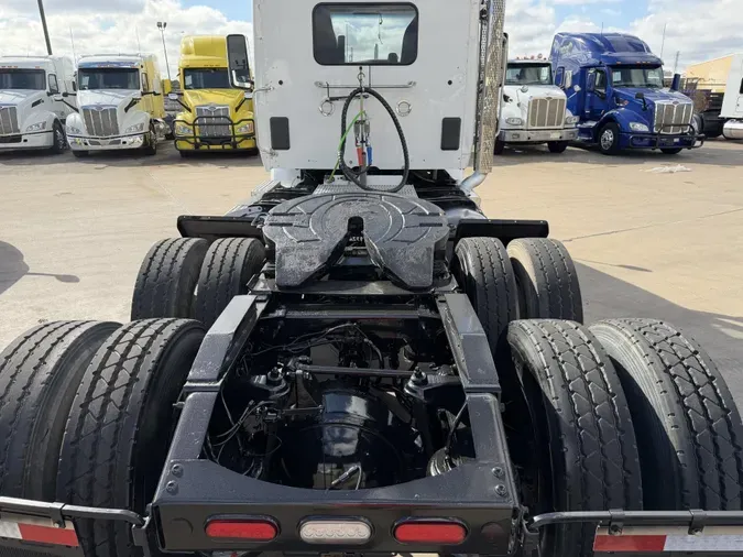 2020 Peterbilt 567