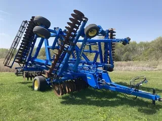 2013 Landoll 7431-33