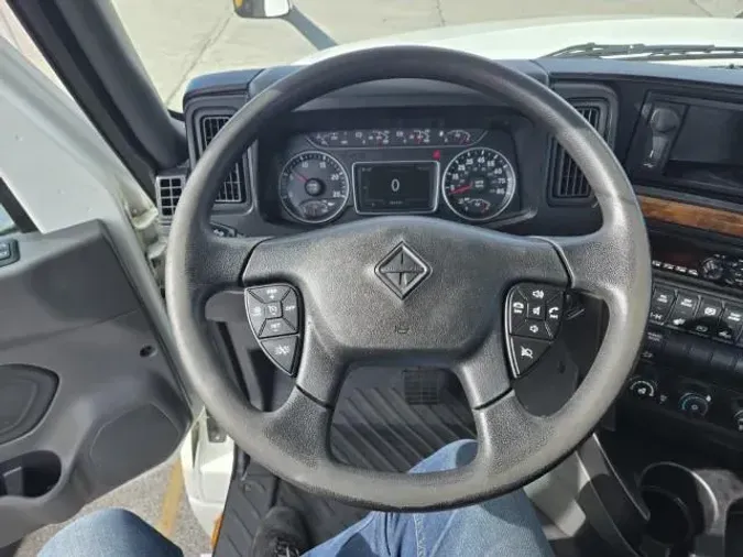 2020 International LT625