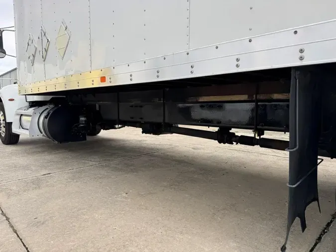 2020 Peterbilt 337