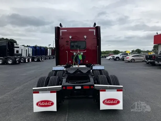2027 PETERBILT 567