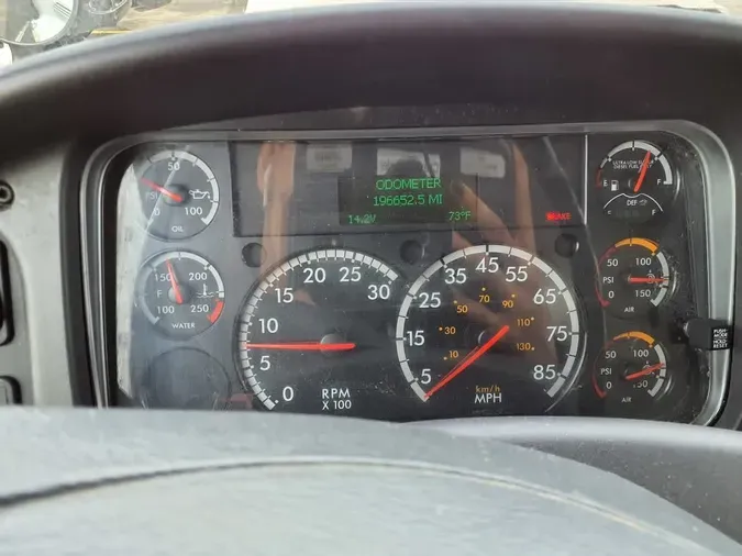 2019 FREIGHTLINER/MERCEDES M2 106