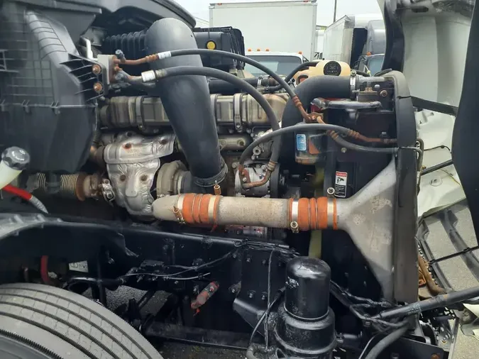 2019 FREIGHTLINER NEW CASCADIA 126