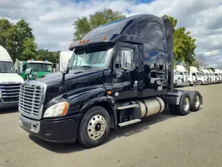 2019 FREIGHTLINER CASCADIA 125