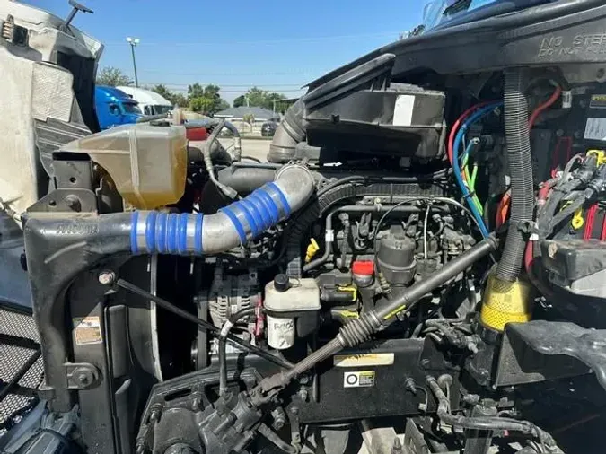 2022 Peterbilt 579ca3ec1befa23eddcd1c3f7946848f868