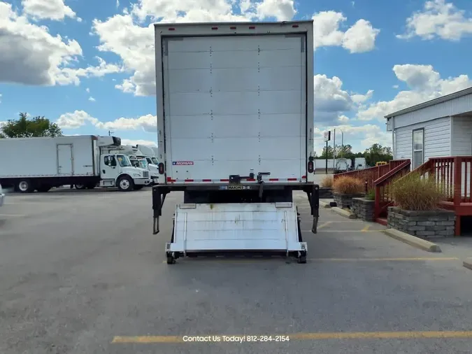 2018 FREIGHTLINER M2 106