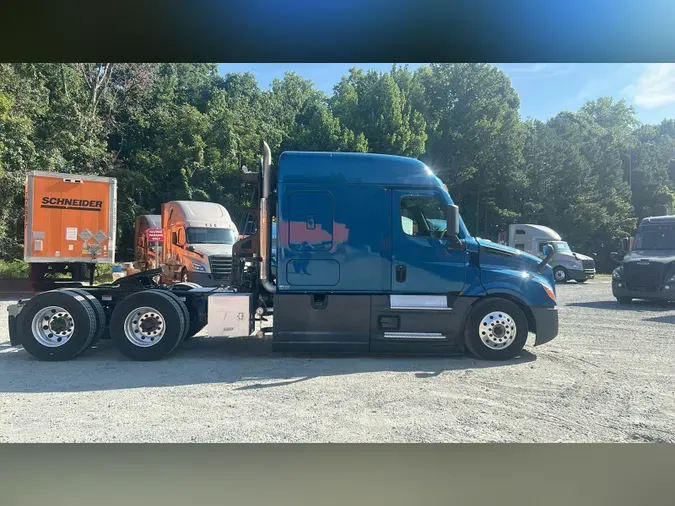 2022 Freightliner Cascadia 126ca49818a9264e0b2c7bc00f8a44d2030