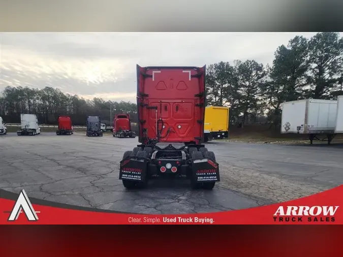 2022 FREIGHTLINER CA126