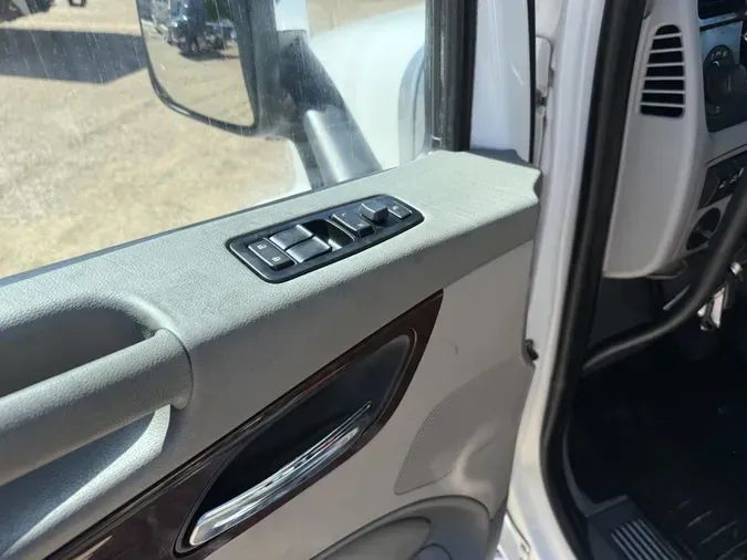 2021 Peterbilt 579