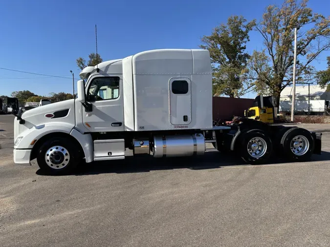 2022 Peterbilt 579
