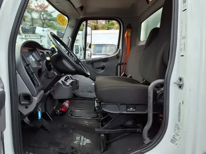 2020 FREIGHTLINER/MERCEDES M2 106ca5cabab97556aa63d83cb3aa317c12f