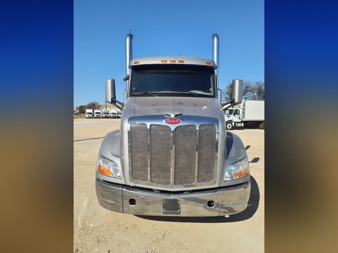 2021 PETERBILT 579