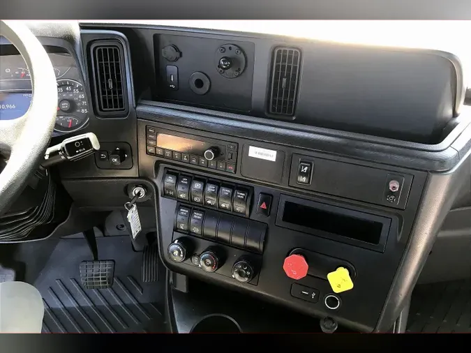 2021 INT LT625 6x4ca63b06d16b1fe754a9679863ac0b403