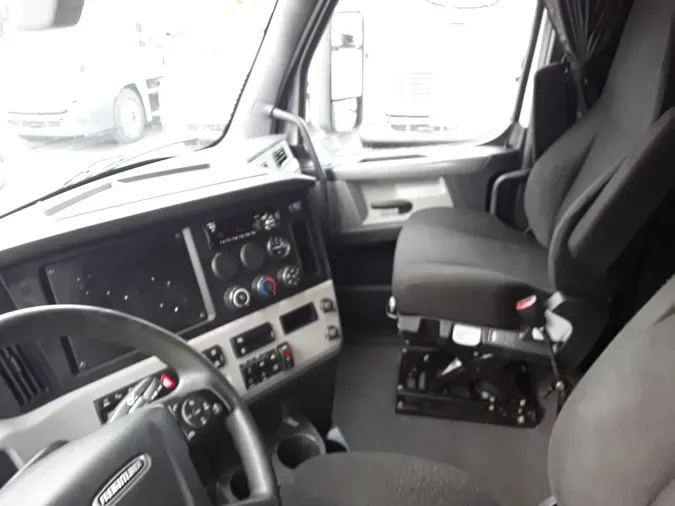 2019 FREIGHTLINER/MERCEDES NEW CASCADIA PX12664