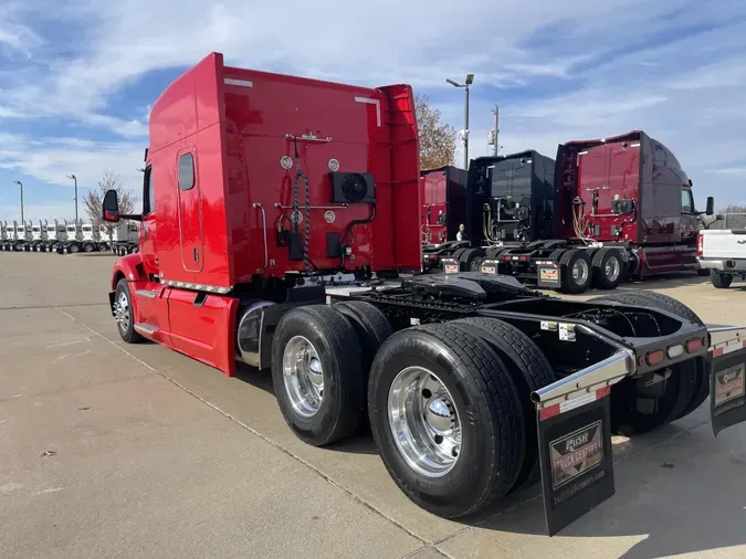 2023 Peterbilt 579ca6794c9895ce4e2f9c2313a2a7b67b5