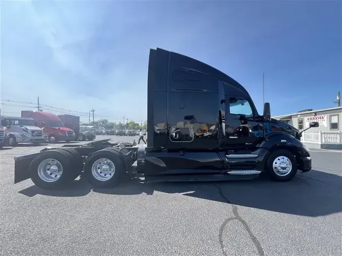 2021 KENWORTH T680