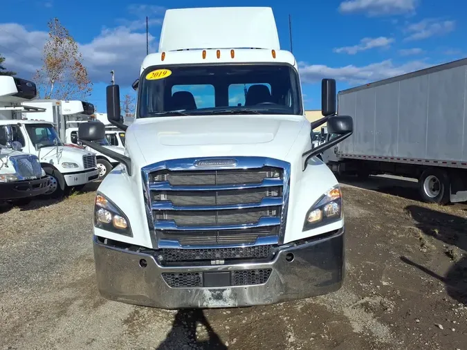 2019 FREIGHTLINER/MERCEDES NEW CASCADIA PX12664