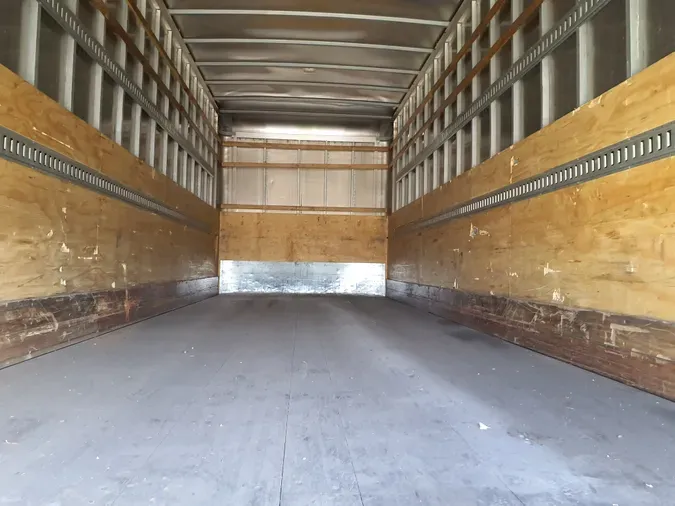 2015 Freightliner M2 106
