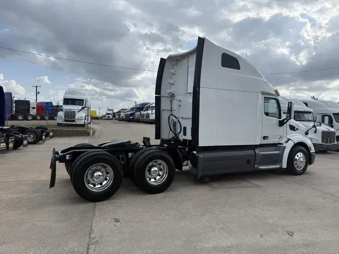 2021 Peterbilt 579